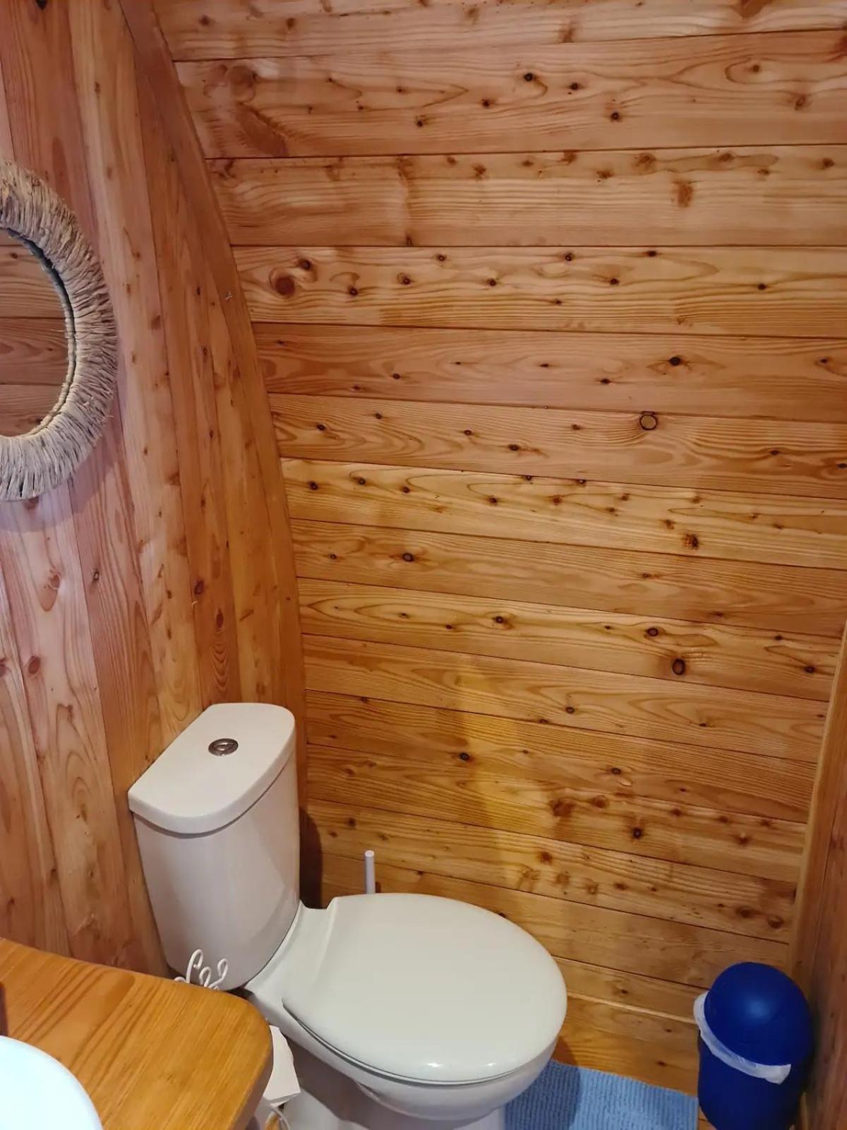 Chalet The Pod Fabulous Glamping Pod Near Snowdonia.