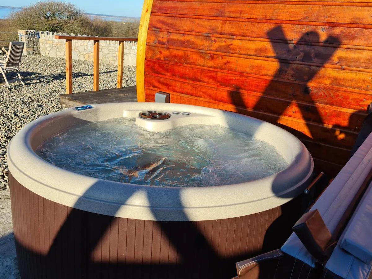 The Pod Fabulous Glamping Pod Near Snowdonia. * Caernarfon